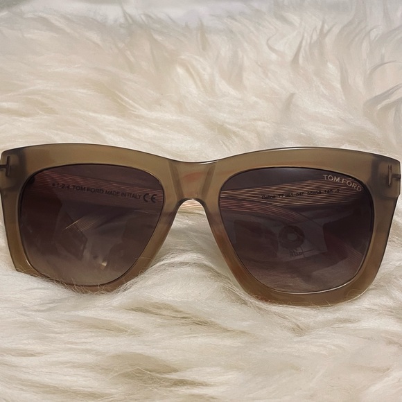 Tom Ford Sunglasses - Picture 3 of 5